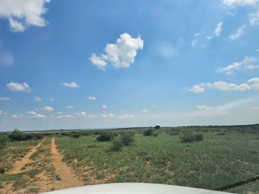 4 Bedroom Property for Sale in Jan Kempdorp Rural Northern Cape